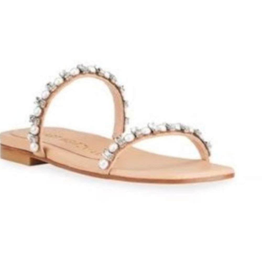 Stuart Weitzman Aleena Flat silver Sandal Metallic Pearly Crystal Flat Sz 7.5